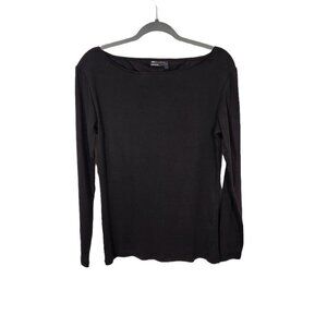 ASOS DESIGN Men's long sleeve muscle fit t-shirt with back cut out in black Size
